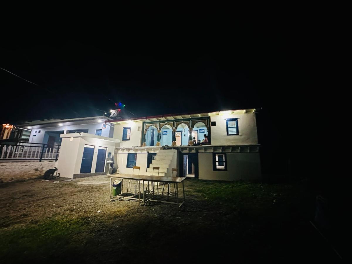 Deodar Village Homestay Devalsari Mussoorie Buitenkant foto