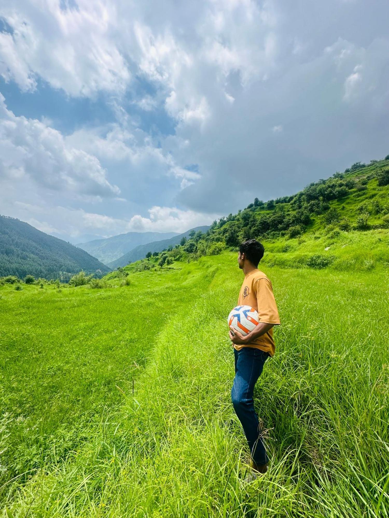 Deodar Village Homestay Devalsari Mussoorie Buitenkant foto