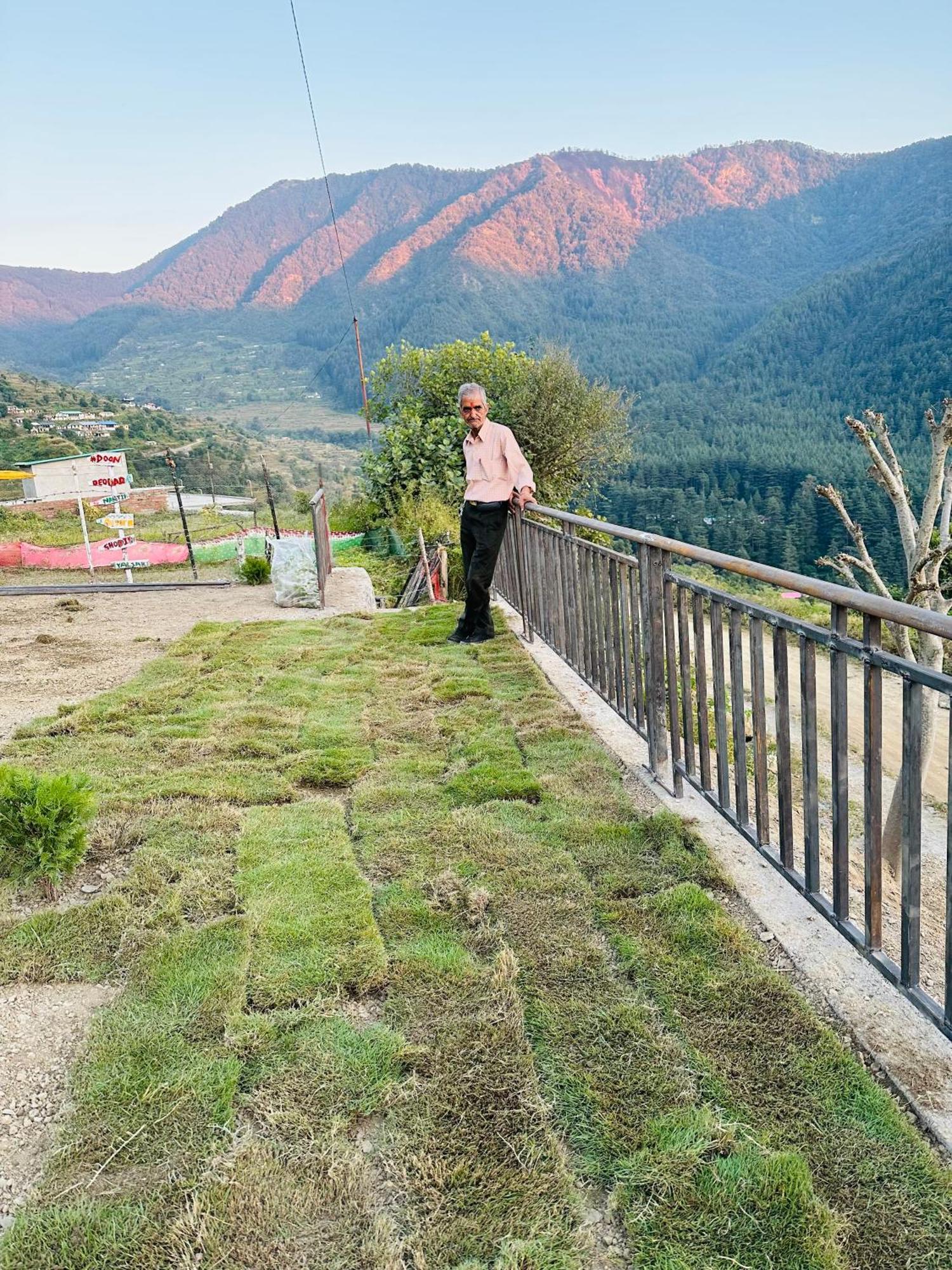 Deodar Village Homestay Devalsari Mussoorie Buitenkant foto